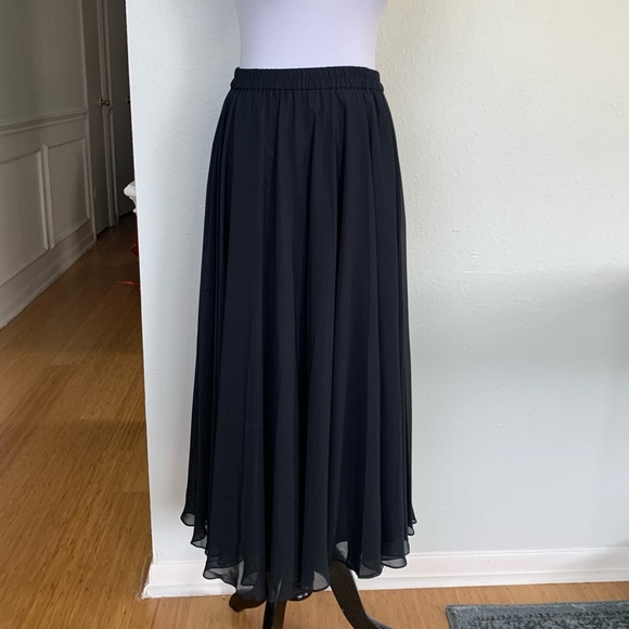 Cote d’Azur Woman’s SZ 8 Black Evening MIDI Skirt - Picture 1 of 9
